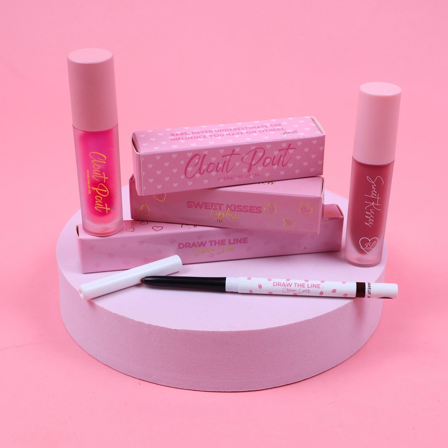 Exclusive Lip Kit - Gloss, Oil & Liner